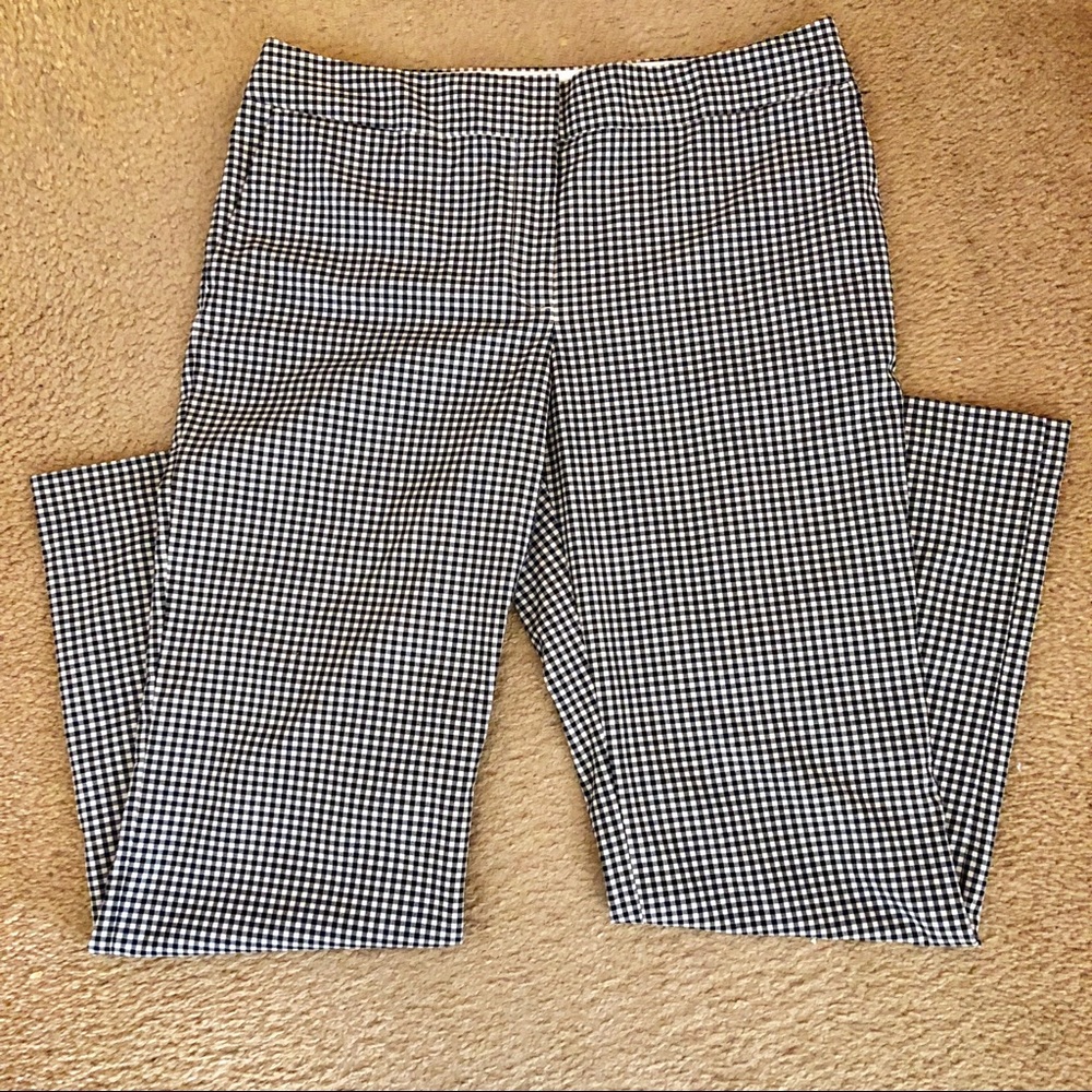 Liz Claiborne New York Jackie 14